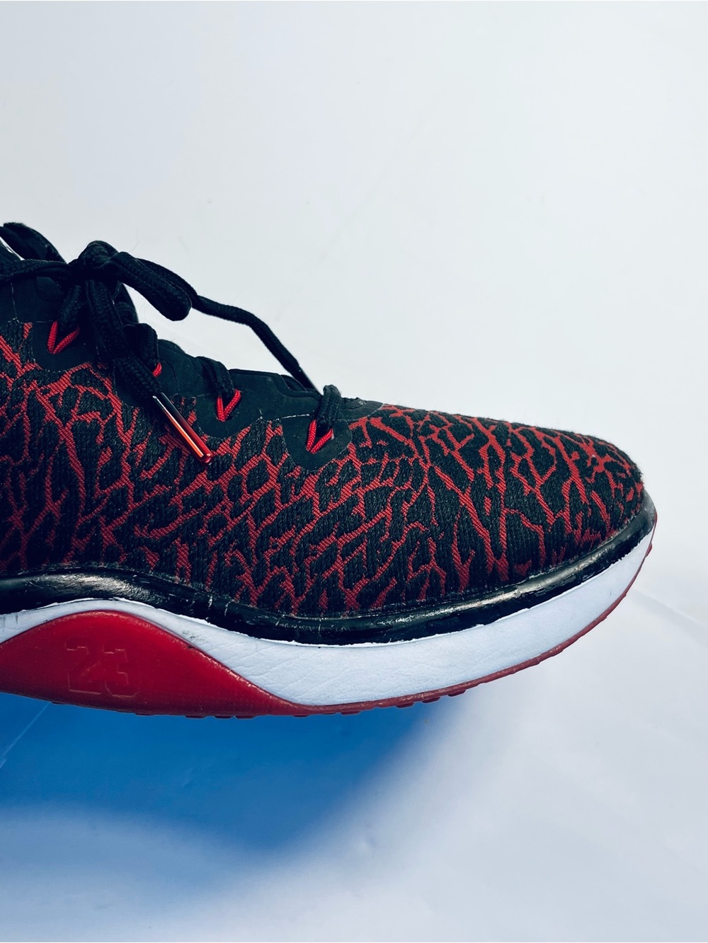Nike Jordan Trainer Shoes #845403-00Men’s Men’s Size:12 Black Red Sneakers - Picture 6 of 15